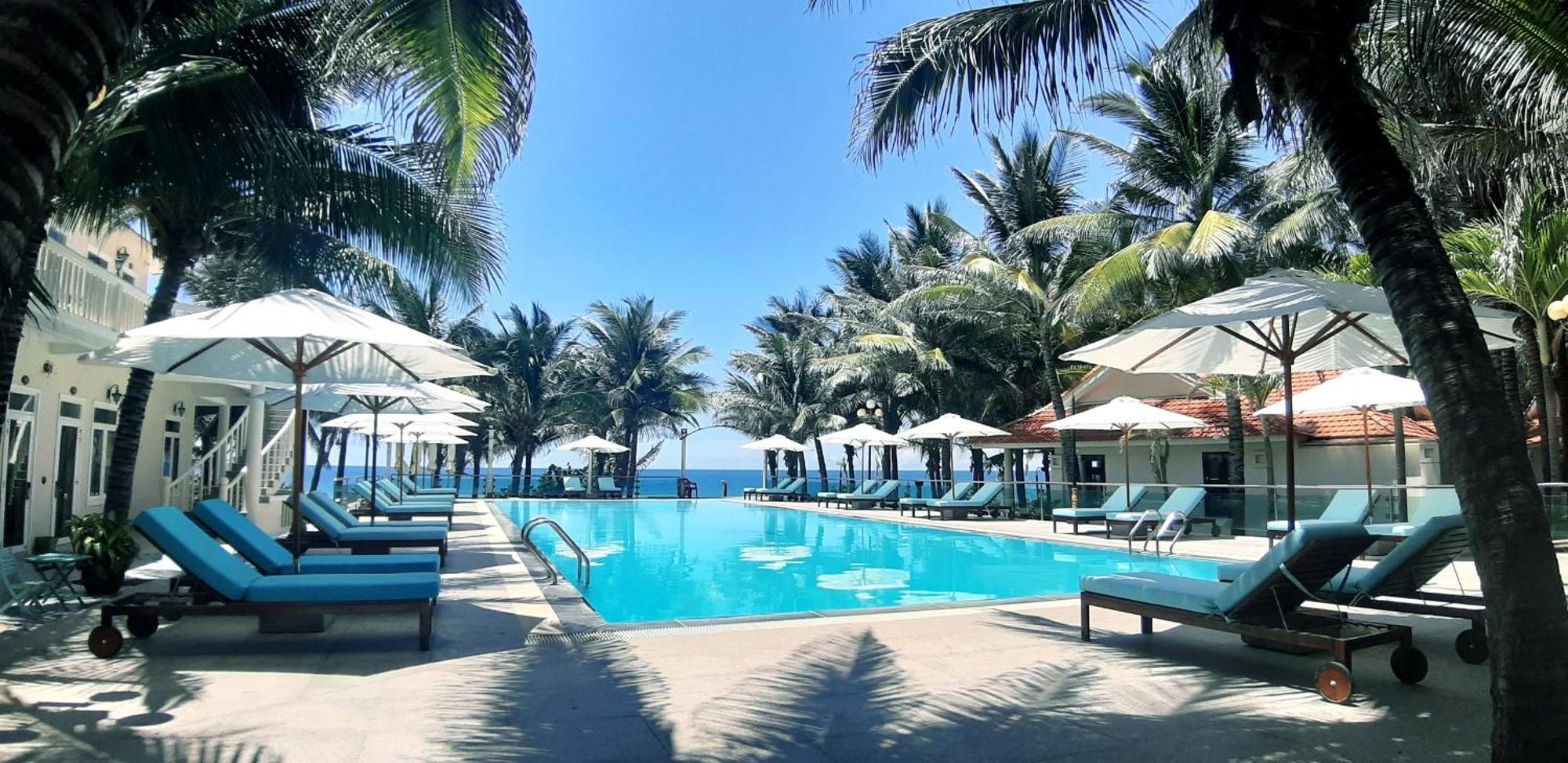 Saigon Emerald Beach Resort Phan Thiết Buitenkant foto