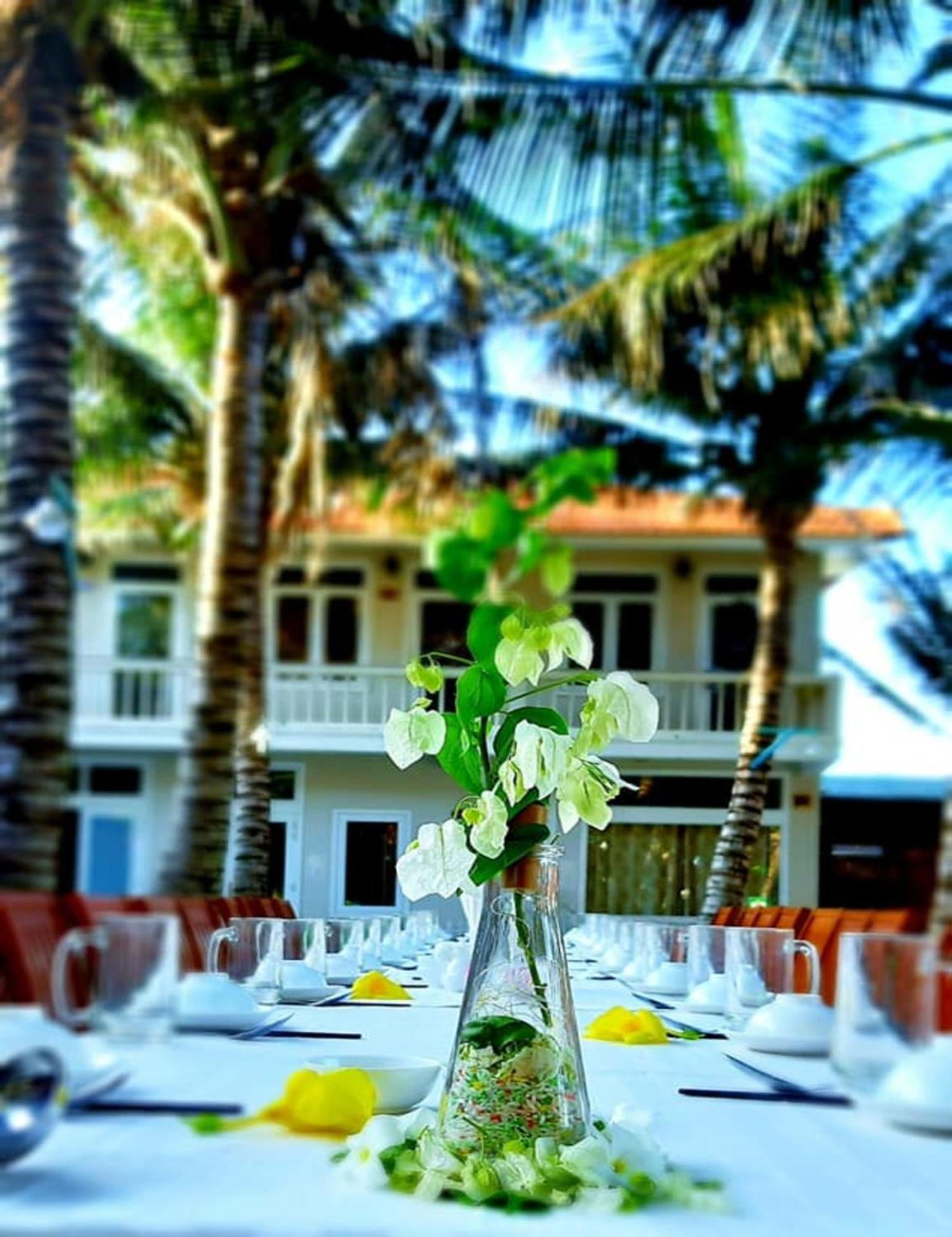 Saigon Emerald Beach Resort Phan Thiết Buitenkant foto