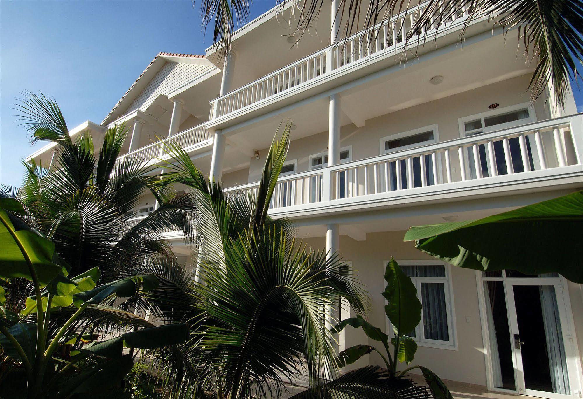 Saigon Emerald Beach Resort Phan Thiết Buitenkant foto