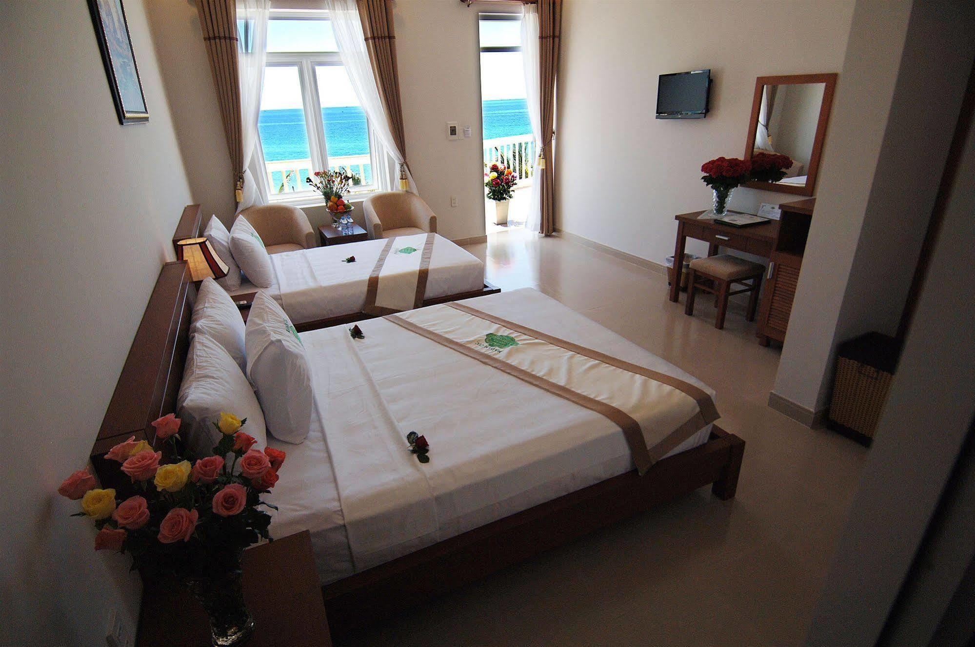 Saigon Emerald Beach Resort Phan Thiết Buitenkant foto